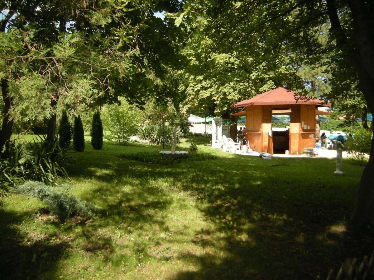 Park Hotel Persey Varna Esterno foto