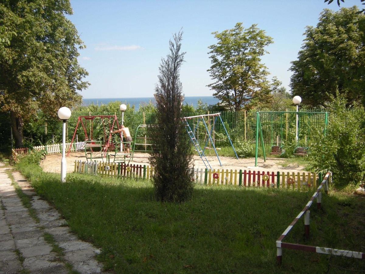 Park Hotel Persey Varna Esterno foto