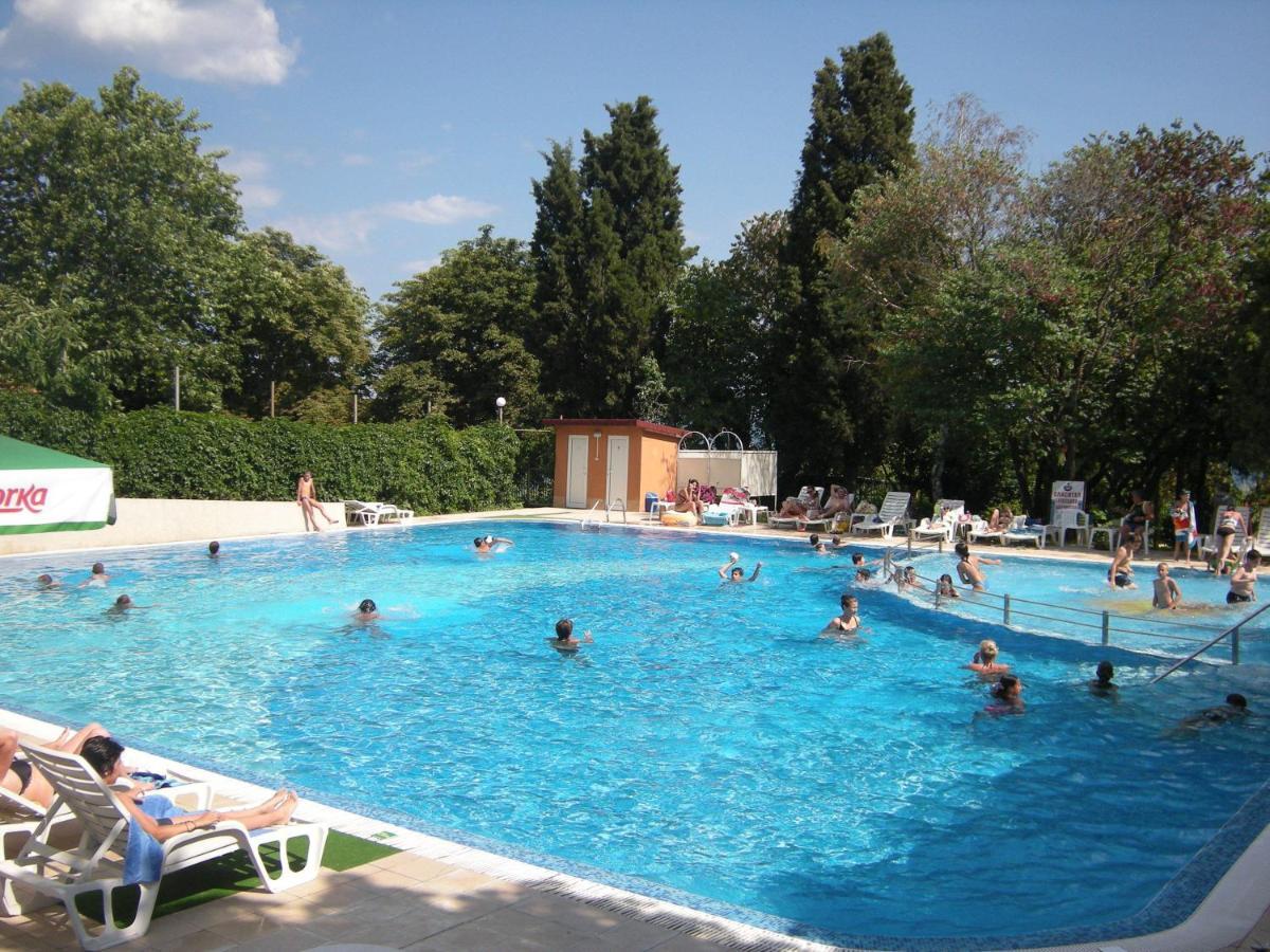 Park Hotel Persey Varna Esterno foto