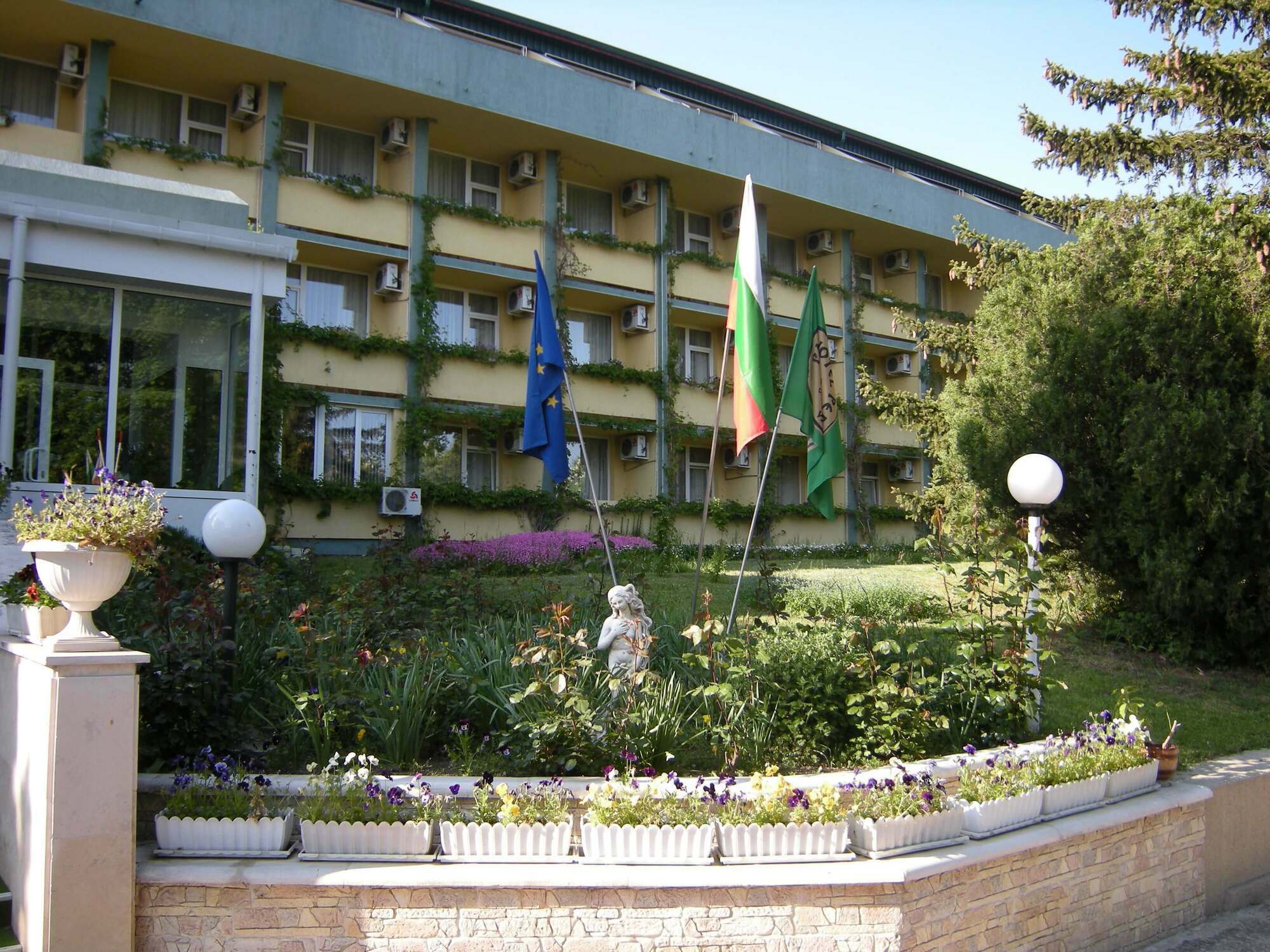 Park Hotel Persey Varna Esterno foto